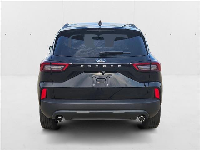 Photo of 2025 Agate Black Metallic Ford Escape