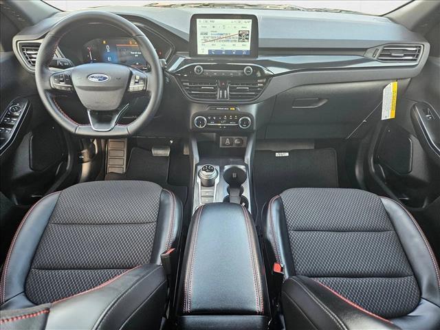 Photo of 2025 Agate Black Metallic Ford Escape
