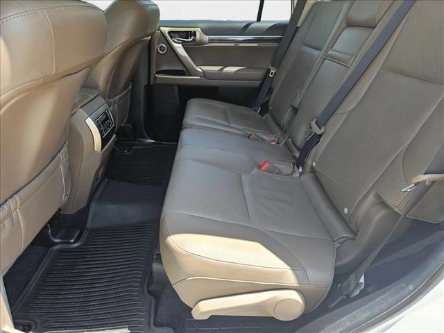 Photo of 2020 Starfire Pearl Lexus GX 460