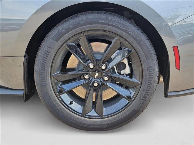 Photo of 2025 Carbonized Gray Metallic Ford Mustang
