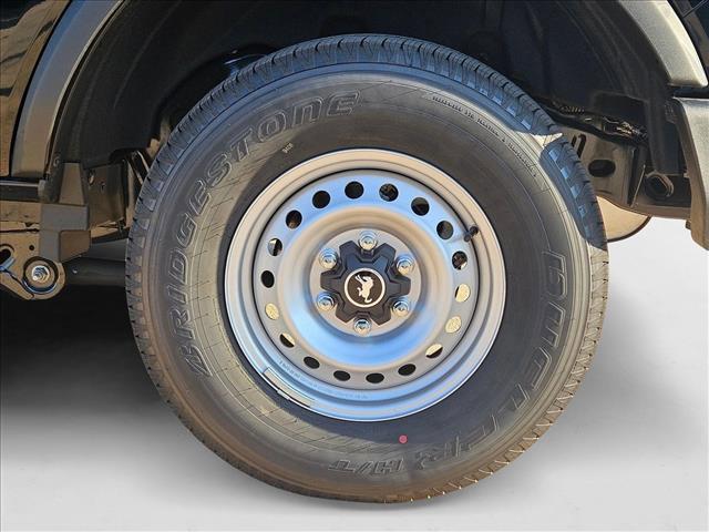 Photo of 2025 Shadow Black Ford Bronco