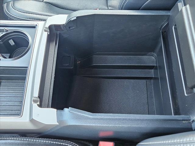 Photo of 2022 Agate Black Metallic Ford F-250
