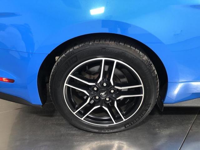 Photo of 2022 Grabber Blue Metallic Ford Mustang