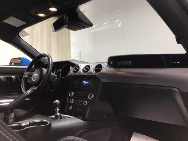 Photo of 2022 Grabber Blue Metallic Ford Mustang