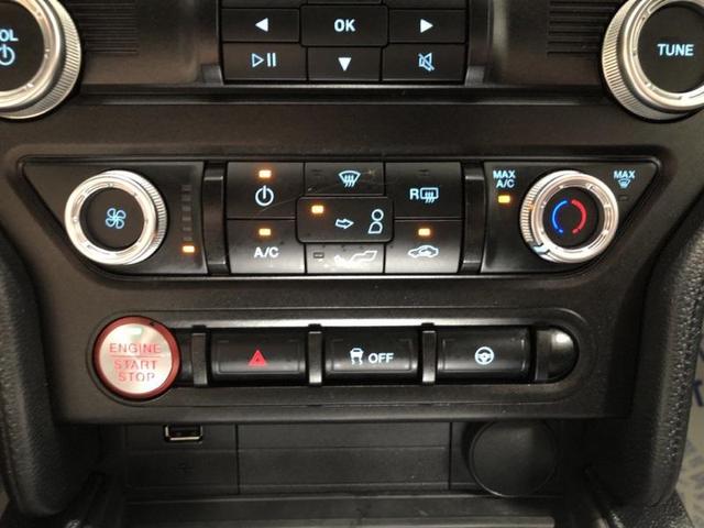 Photo of 2022 Grabber Blue Metallic Ford Mustang