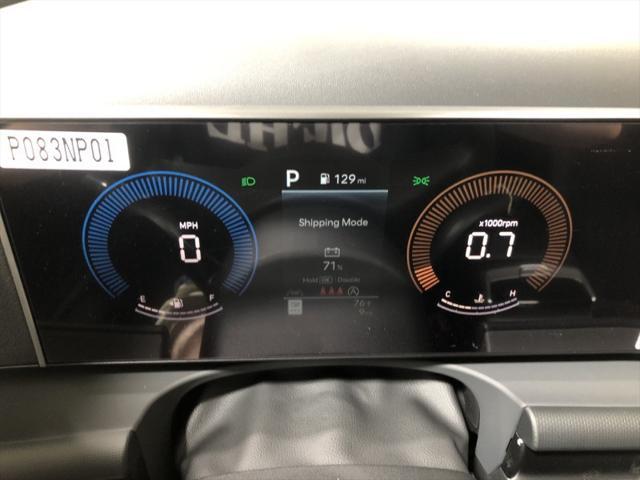 Photo of 2025 Phantom Black Hyundai TUCSON