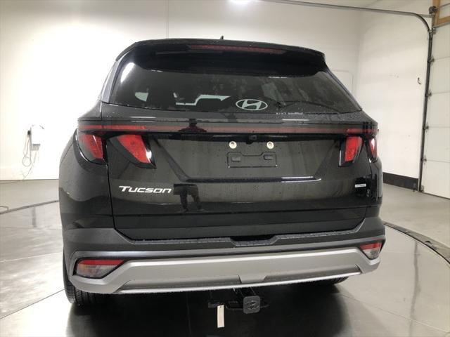 Photo of 2025 Phantom Black Hyundai TUCSON