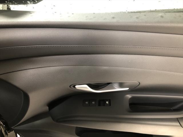 Photo of 2025 Phantom Black Hyundai TUCSON