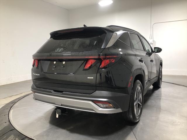 Photo of 2025 Phantom Black Hyundai TUCSON