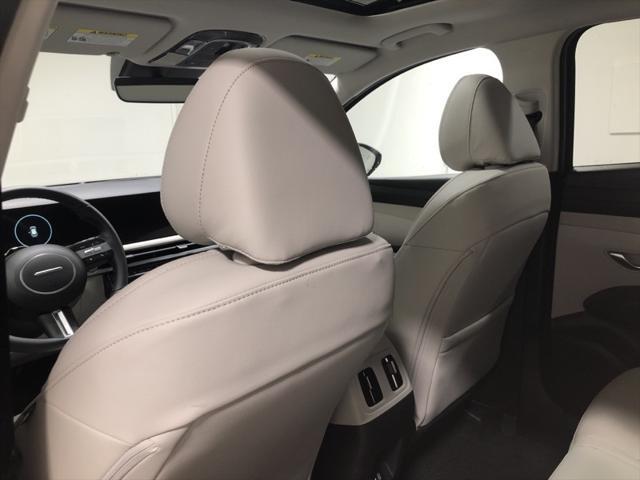 Photo of 2025 Ultimate Red Hyundai TUCSON