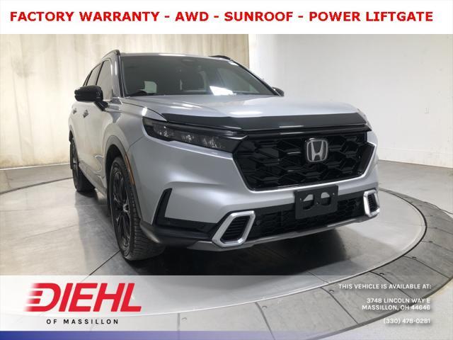 Photo of 2024 Lunar Silver Metallic Honda CR-V Hybrid