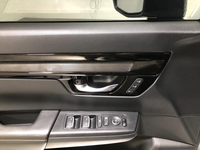 Photo of 2024 Lunar Silver Metallic Honda CR-V Hybrid