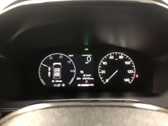 Photo of 2024 Lunar Silver Metallic Honda CR-V Hybrid
