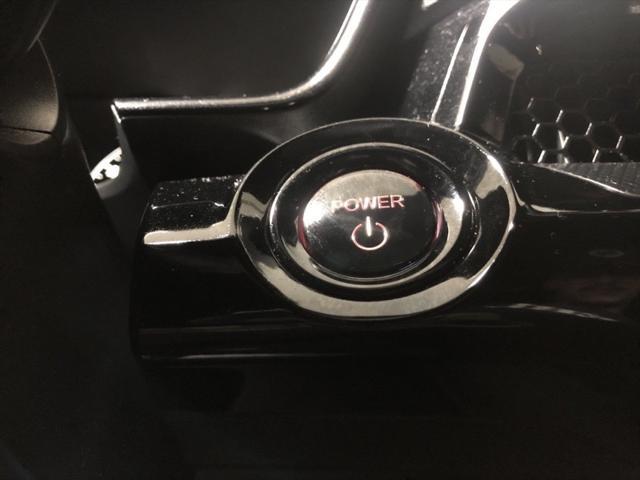 Photo of 2024 Lunar Silver Metallic Honda CR-V Hybrid