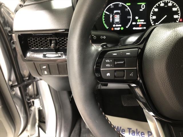 Photo of 2024 Lunar Silver Metallic Honda CR-V Hybrid