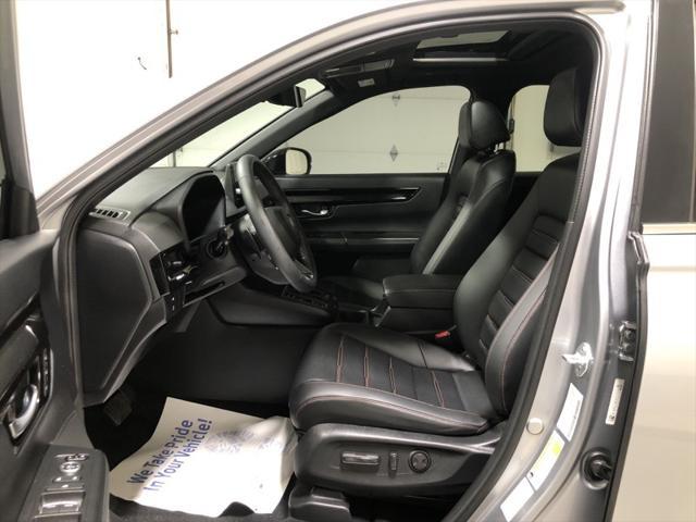 Photo of 2024 Lunar Silver Metallic Honda CR-V Hybrid