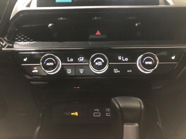 Photo of 2024 Lunar Silver Metallic Honda CR-V Hybrid