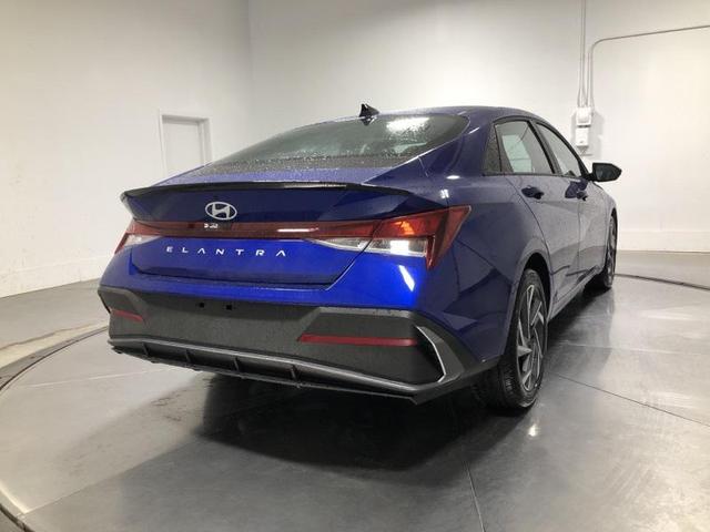 Photo of 2025 Intense Blue Hyundai ELANTRA