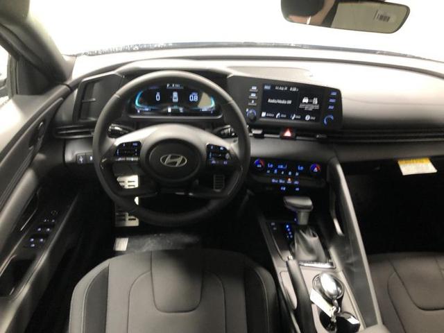 Photo of 2025 Intense Blue Hyundai ELANTRA