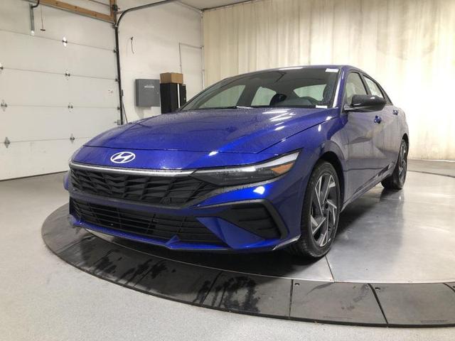 Photo of 2025 Intense Blue Hyundai ELANTRA