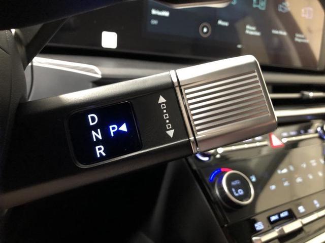 Photo of 2025 Phantom Black Hyundai SANTA FE