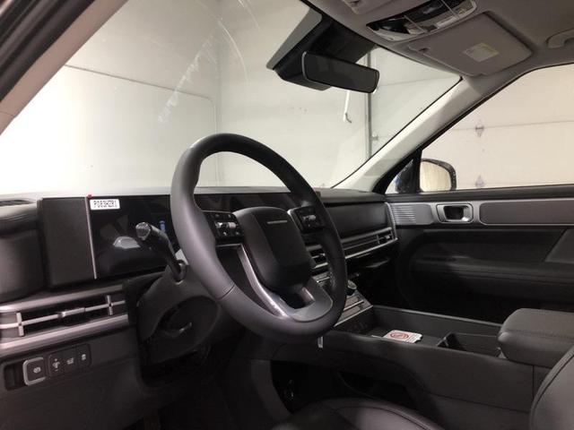 Photo of 2025 Phantom Black Hyundai SANTA FE