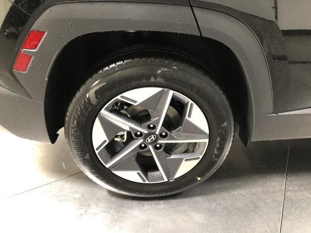 Photo of 2025 Phantom Black Hyundai TUCSON