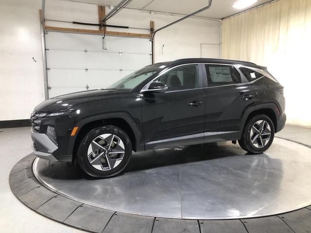 Photo of 2025 Phantom Black Hyundai TUCSON