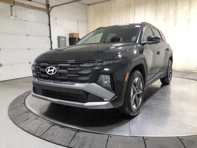 Photo of 2025 Phantom Black Hyundai TUCSON
