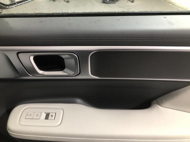 Photo of 2025 Hampton Gray Hyundai SANTA FE