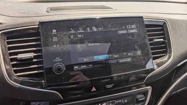 Photo of 2022 Crystal Black Pearl Honda Pilot