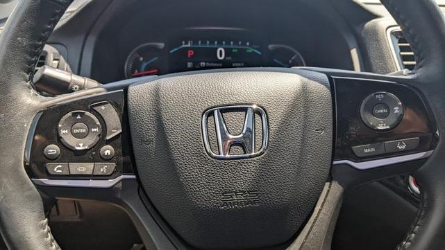 Photo of 2022 Crystal Black Pearl Honda Pilot