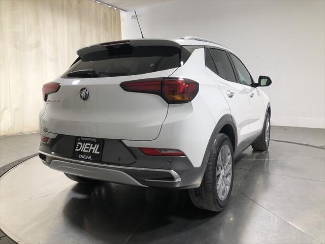 Photo of 2023 White Frost Tricoat Buick Encore GX