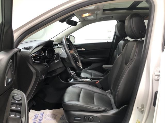 Photo of 2023 White Frost Tricoat Buick Encore GX