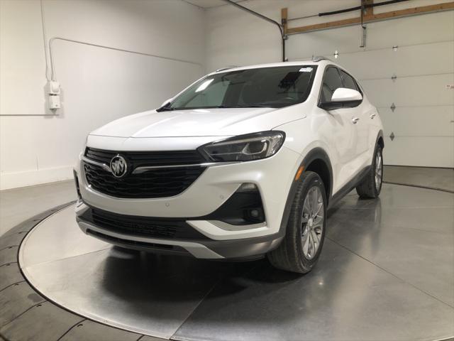 Photo of 2023 White Frost Tricoat Buick Encore GX