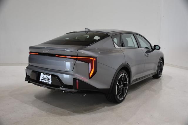 Photo of 2025 Steel Gray Kia K4