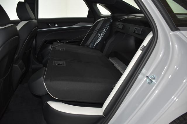 Photo of 2026 Wolf Gray Kia K5
