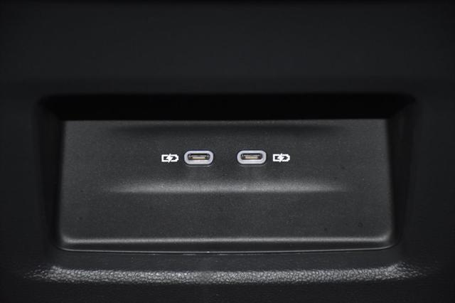 Photo of 2025 Deep Black Pearl Volkswagen Atlas Cross Sport
