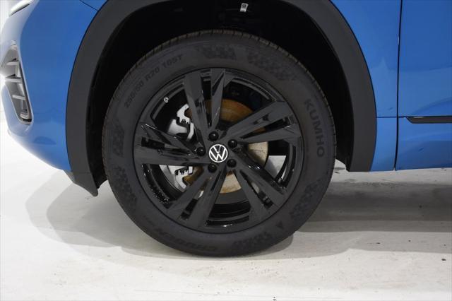 Photo of 2025 Blue Volkswagen Atlas Cross Sport