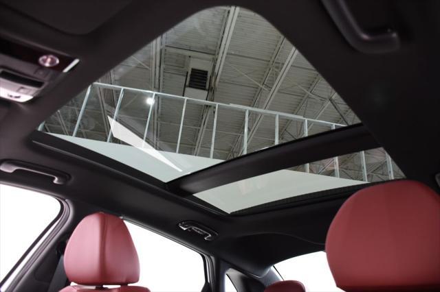 Photo of 2026 Snow White Pearl Kia K5