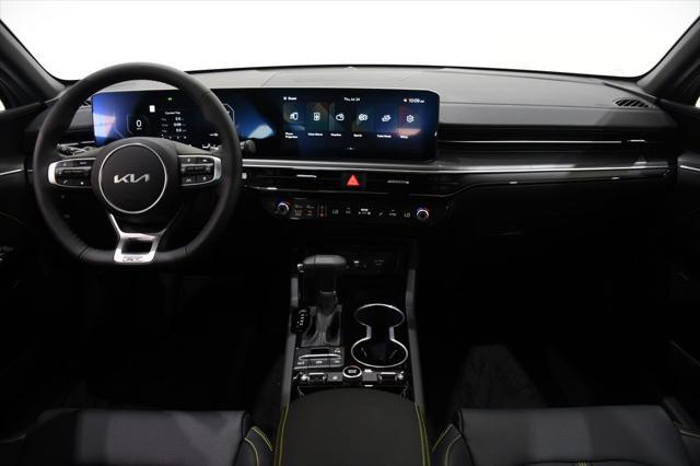 Photo of 2026 Steel Matte Gray Kia K5