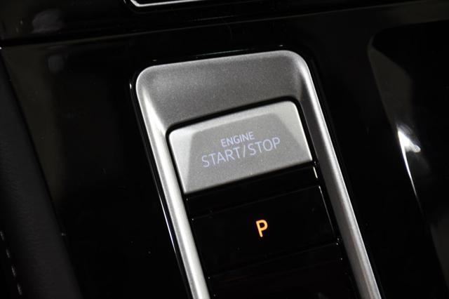 Photo of 2025 Pure Gray Volkswagen Atlas Cross Sport