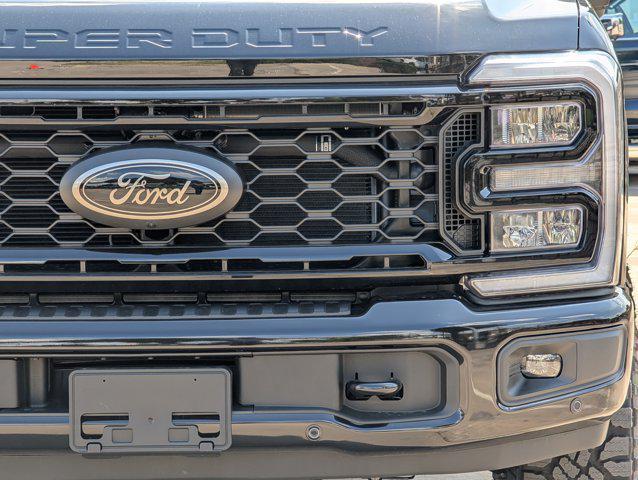 Photo of 2025 Agate Black Metallic Ford F-350