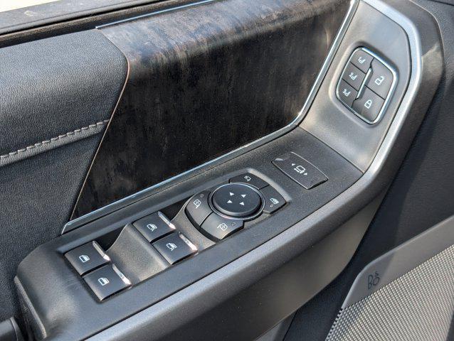 Photo of 2025 Agate Black Metallic Ford F-350