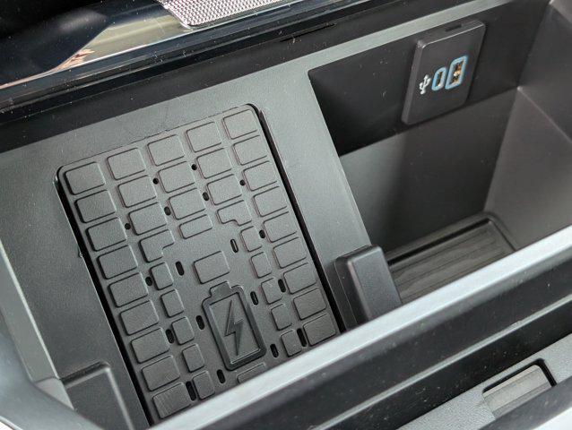 Photo of 2025 Agate Black Metallic Ford F-350