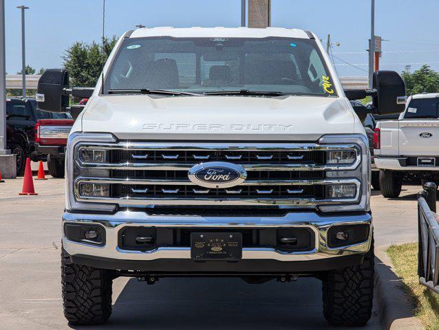 Photo of 2025 Star White Metallic Tri-Coat Ford F-250