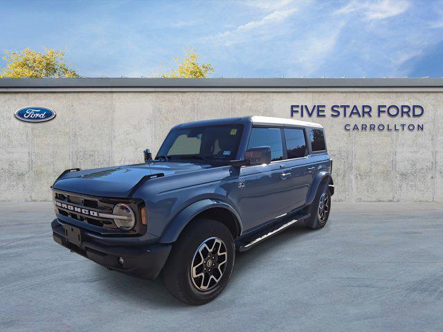 Photo of 2023 Azure Gray Metallic Tri-Coat Ford Bronco
