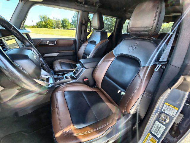 Photo of 2023 Azure Gray Metallic Tri-Coat Ford Bronco