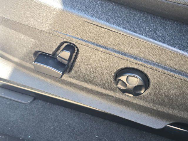 Photo of 2022 Vulcano Black Metallic Alfa Romeo Stelvio