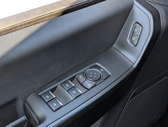 Photo of 2025 Agate Black Metallic Ford F-150